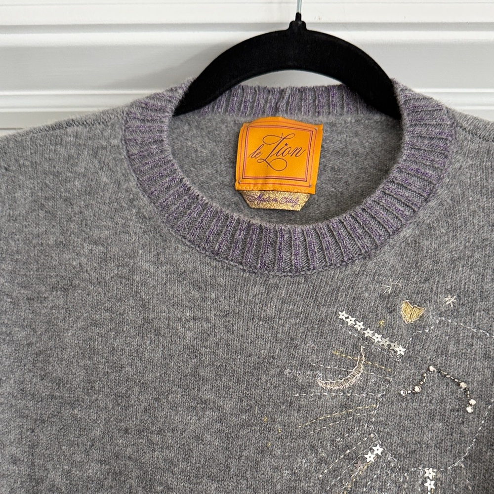 Le Lion Gray Wool Sweater with Embroidered Details